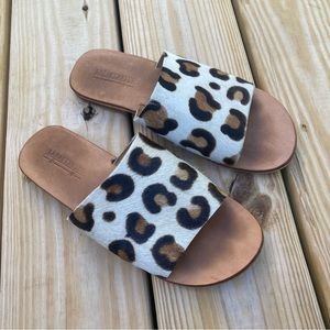 Women’s Laraethnics cowhide slides